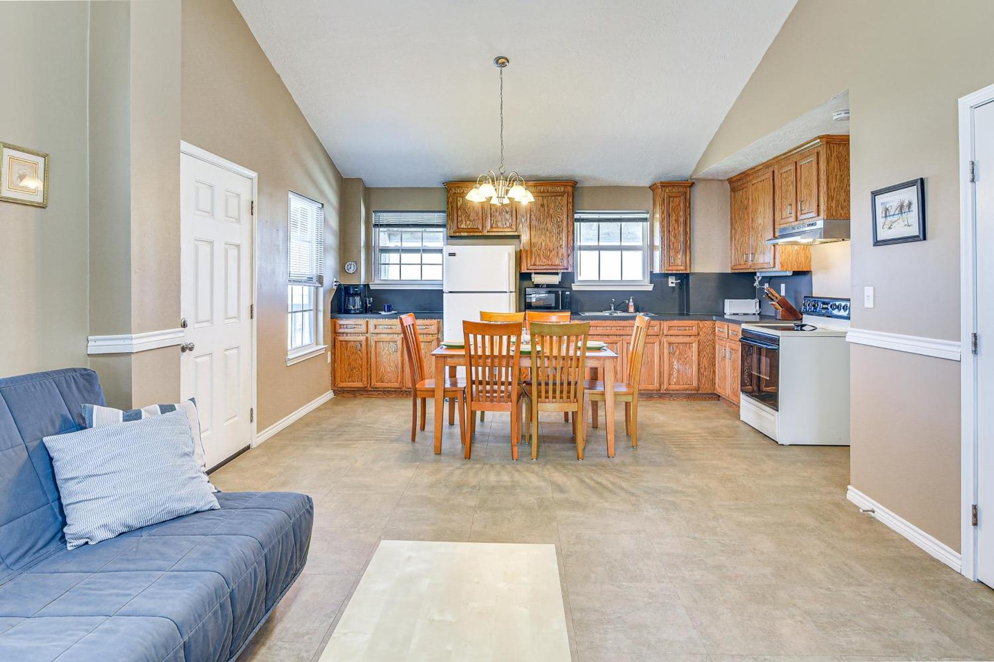 Crystal Beach Home With 2 Grills Walk To Shore! Extérieur photo