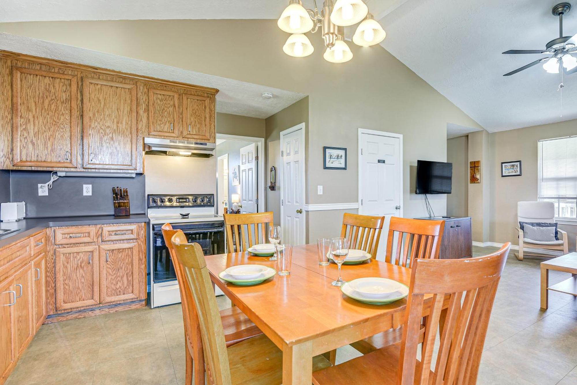 Crystal Beach Home With 2 Grills Walk To Shore! Extérieur photo