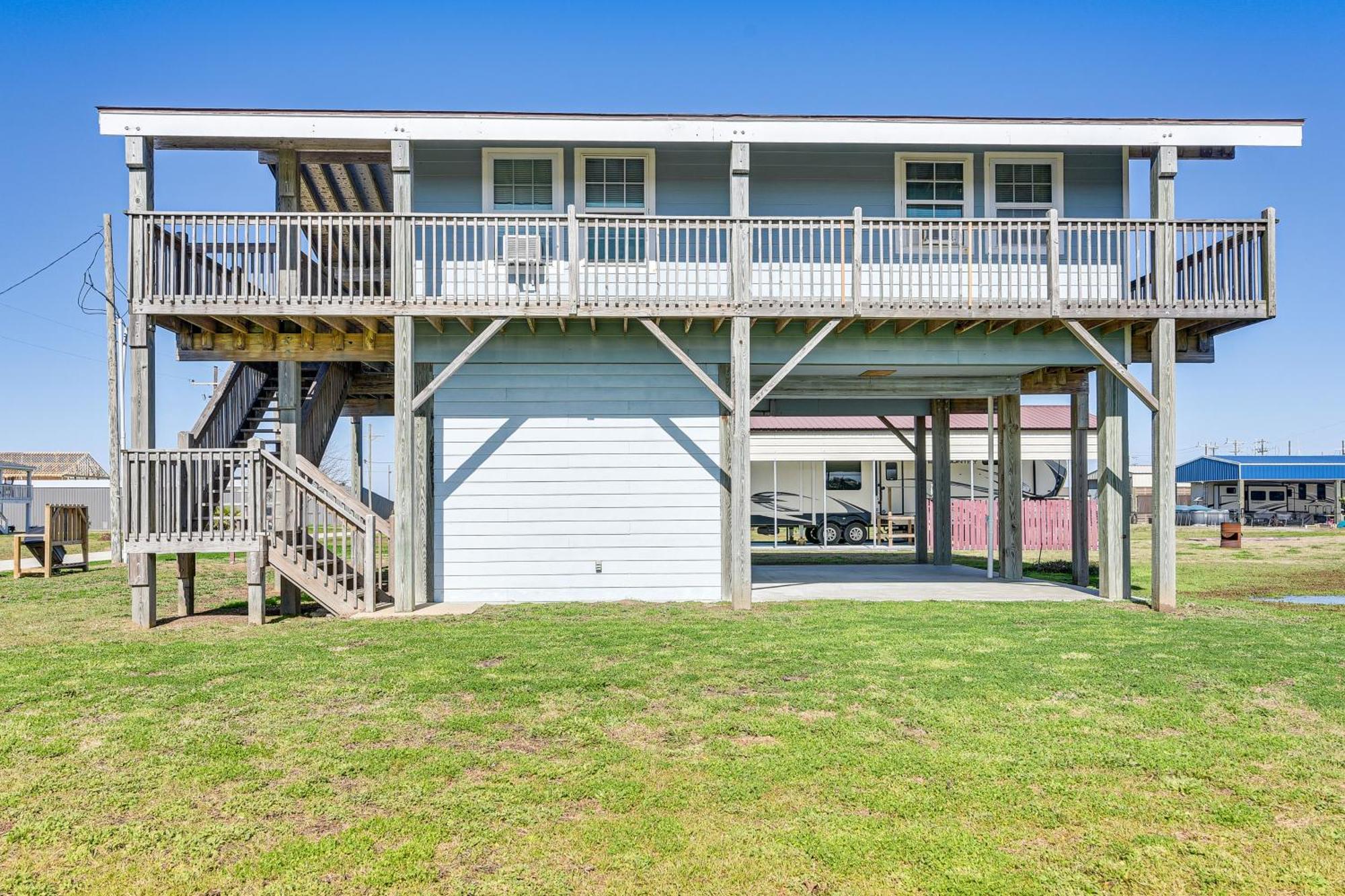 Crystal Beach Home With 2 Grills Walk To Shore! Extérieur photo